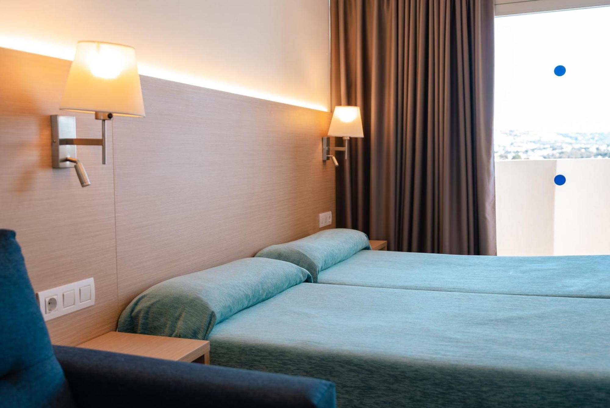 Port Europa Hotel Calpe Exterior photo